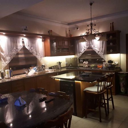 Nocturne Family House Apartment Paola Luaran gambar