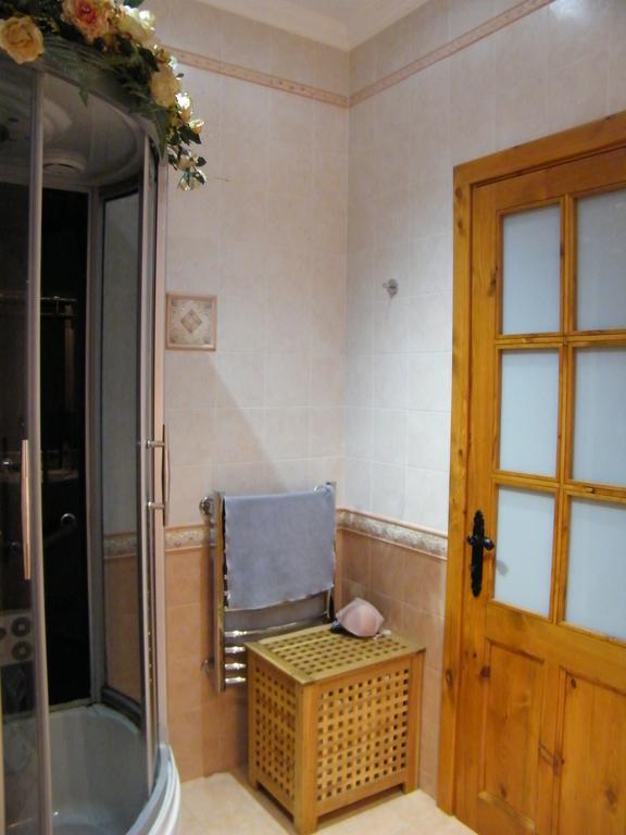 Nocturne Family House Apartment Paola Luaran gambar