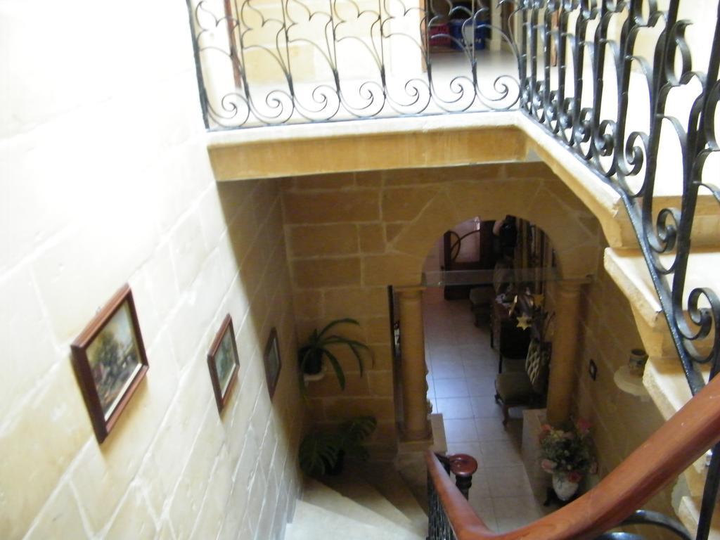 Nocturne Family House Apartment Paola Luaran gambar