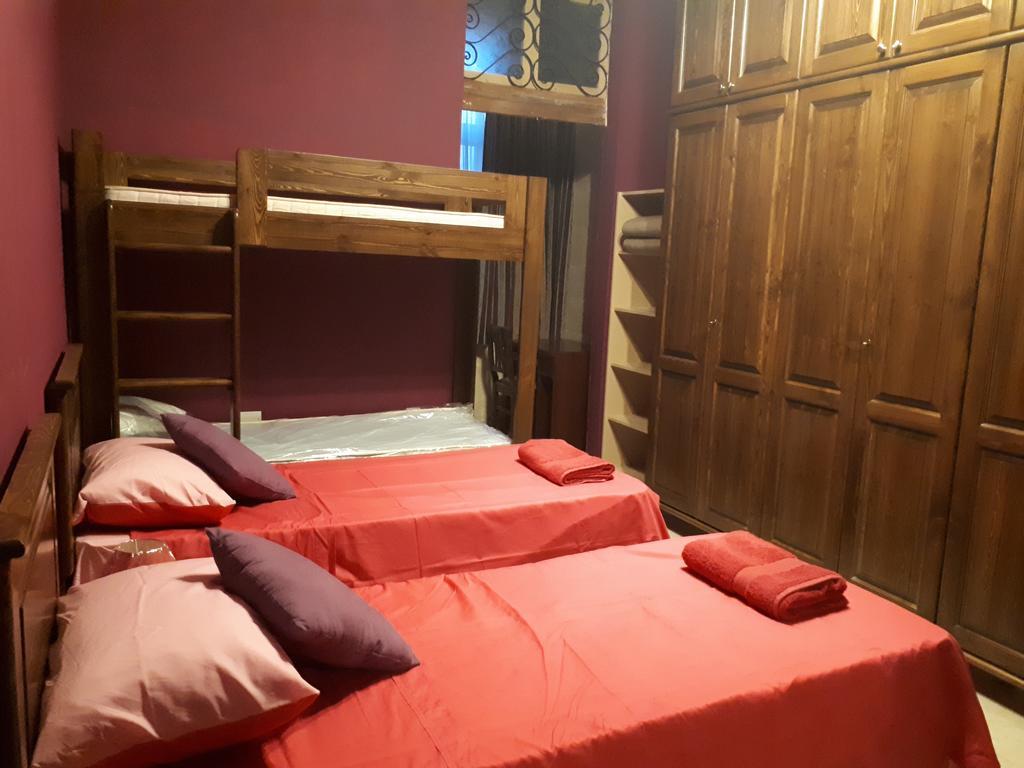 Nocturne Family House Apartment Paola Luaran gambar