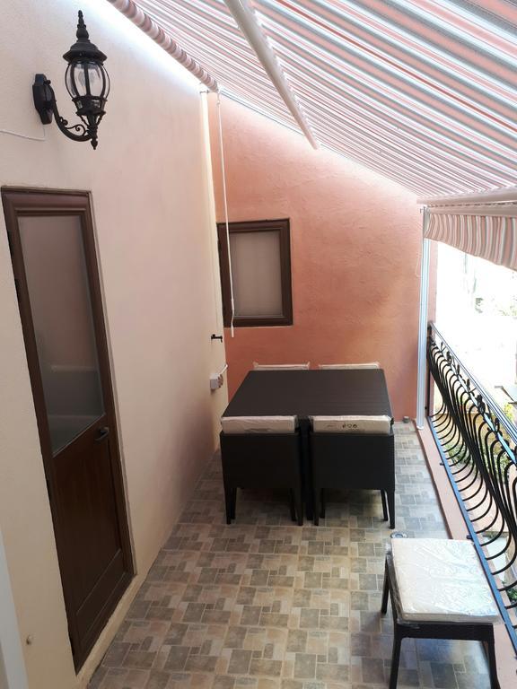 Nocturne Family House Apartment Paola Luaran gambar
